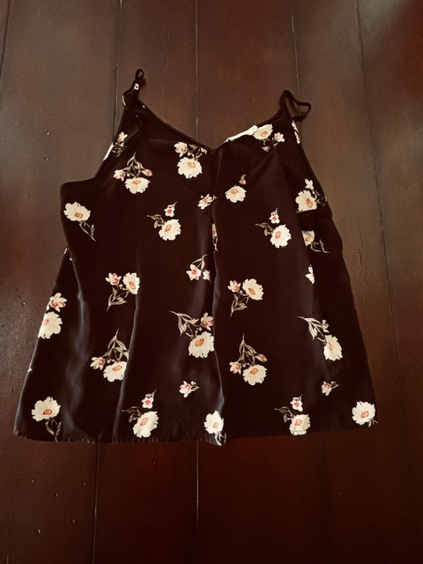 Lush Women’s Floral Cami Tank Top Xl Black Pink White V-Neck